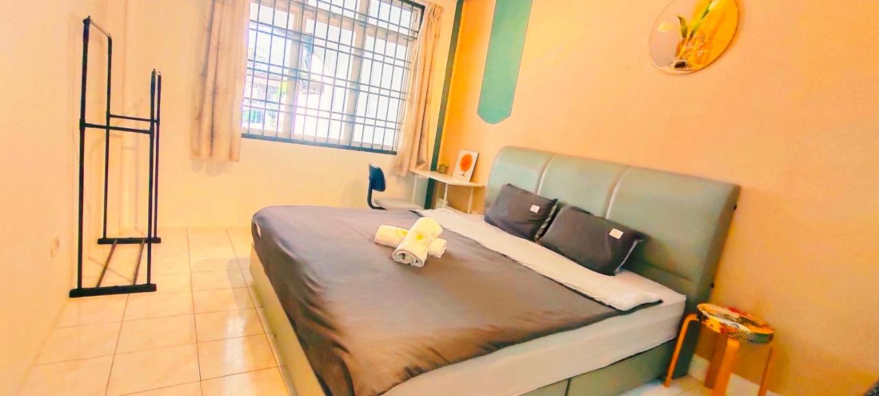 Villa (Max 11 pax)