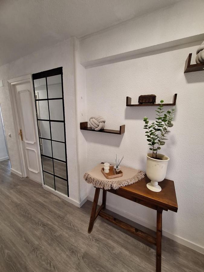 Beautiful 2 Bedrooms Aparatament - B&B Benidorm