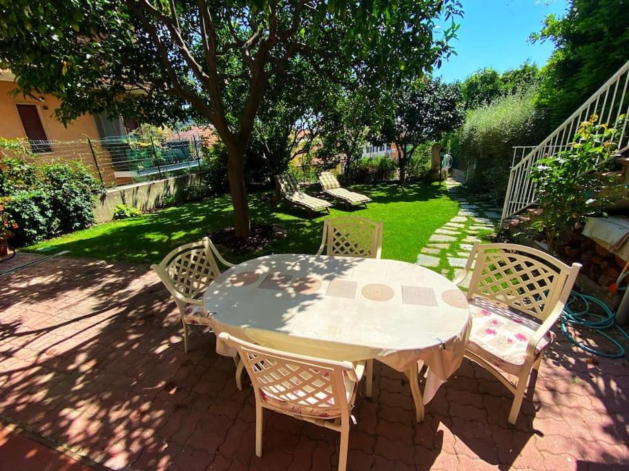 Appartamento Villa Grock - B&B Imperia