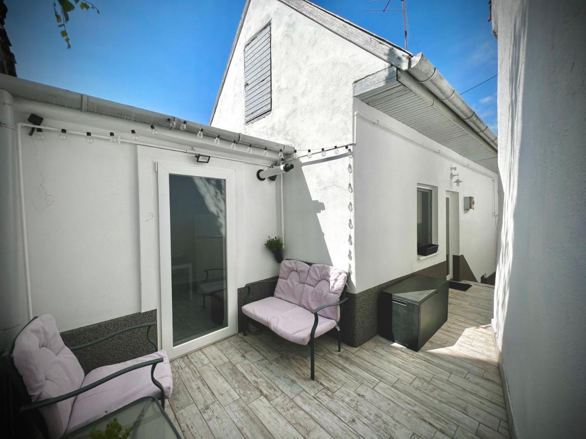 Blue Boho Boutique Villa - B&B Braşov
