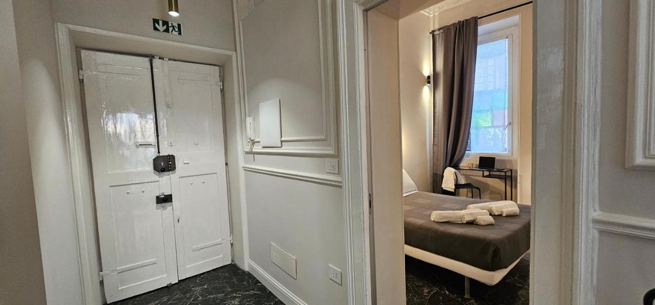 Standard Zimmer mit Kingsize-Bett