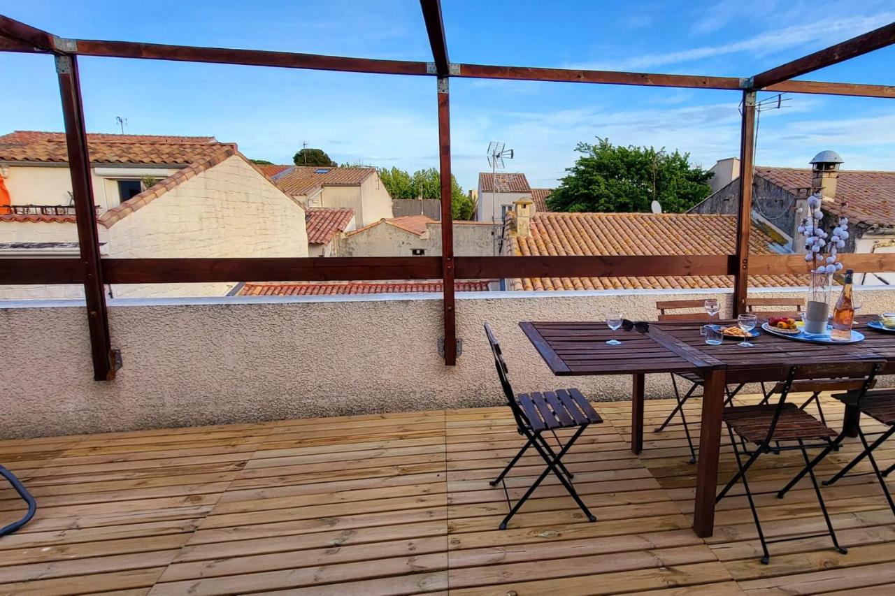 La Terrasse sur les toits du centre ville à 300m de la plage - Bed and Breakfast
