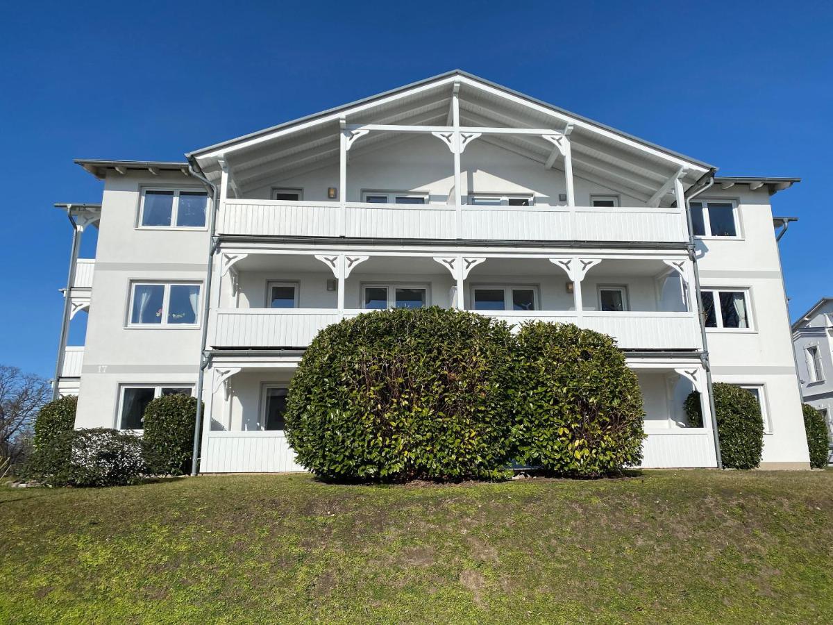 Villa Fernsicht Whg 11 "Lieblingsausblick" mit Balkon - Chambres d'hôtes Ostseebad Göhren