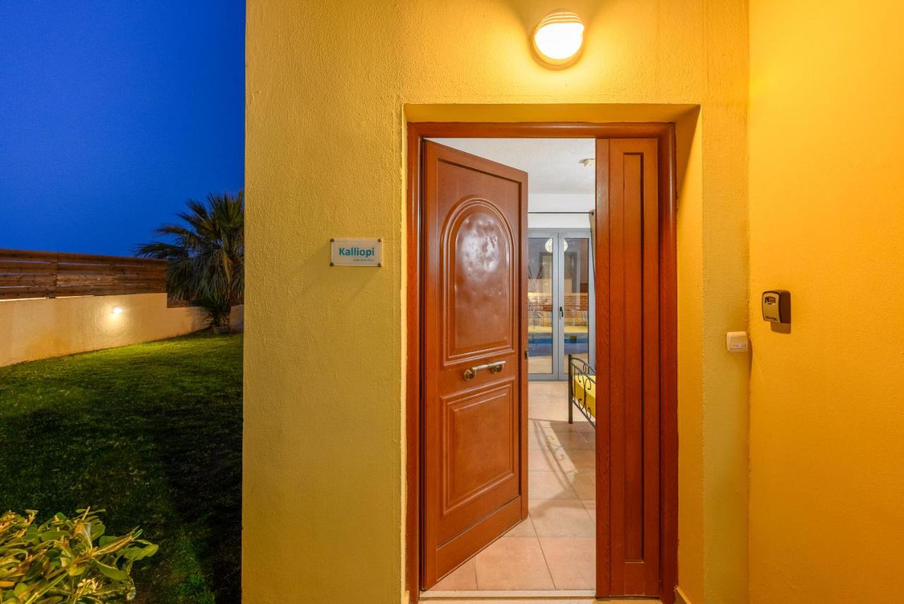 Renia's Villas - Bed and Breakfast