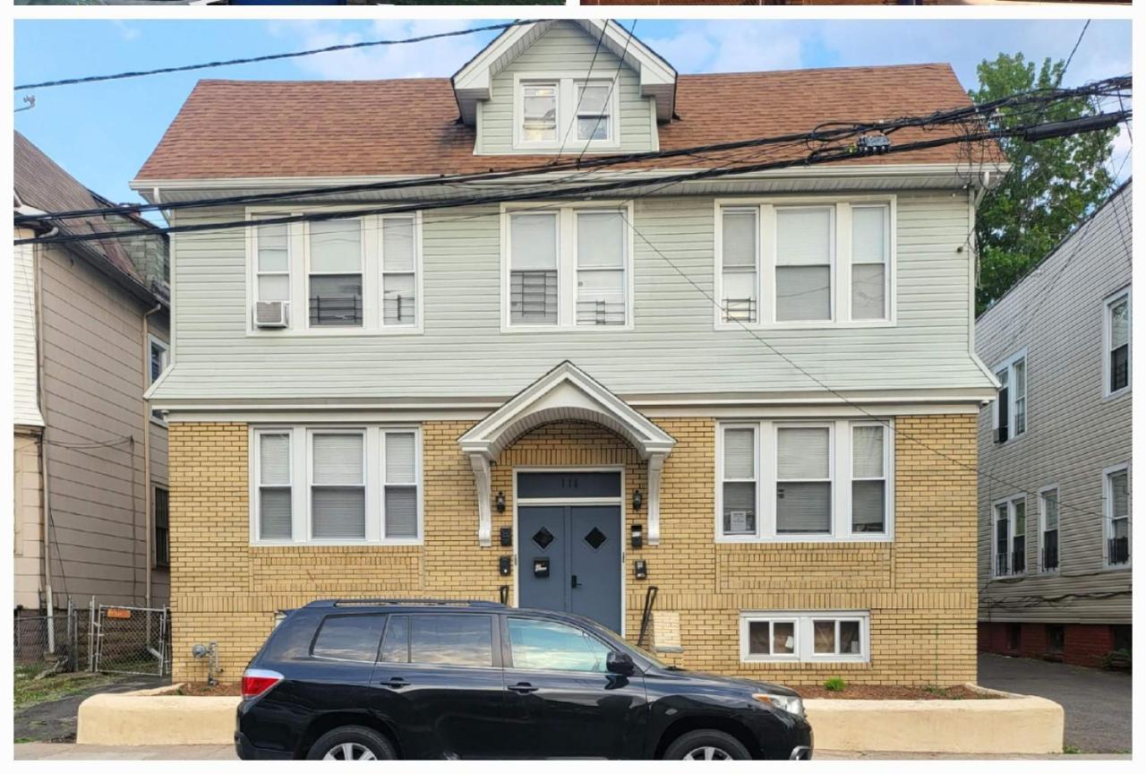 OoohLaLa! 2 Beds and 2 Full Baths w/Free Parking - B&B