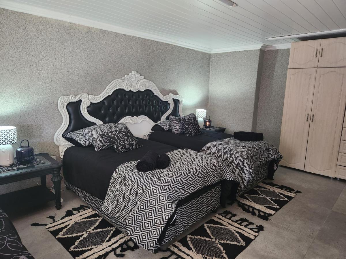 The Craft Guesthouse unit 2 - Bed and Breakfast