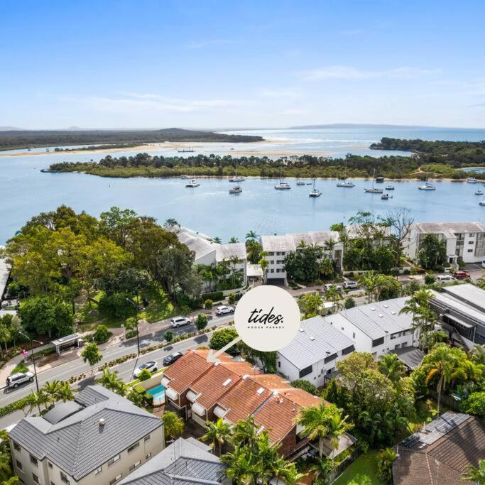 Tides on Noosa Pde - across from river walk to Noosa Main beach - Chambres d’hôtes