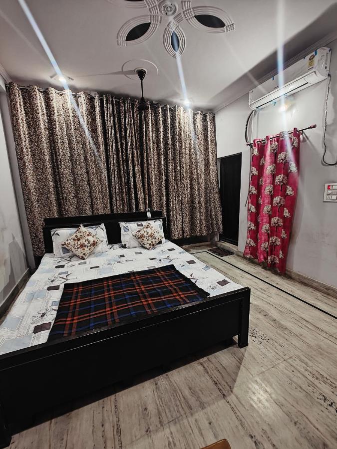 B&B Haridwar - Lata Home Stay - Bed and Breakfast Haridwar