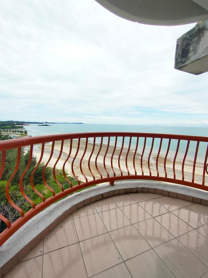 Appartement Deux Chambres avec Vue Partielle sur l'Océan
