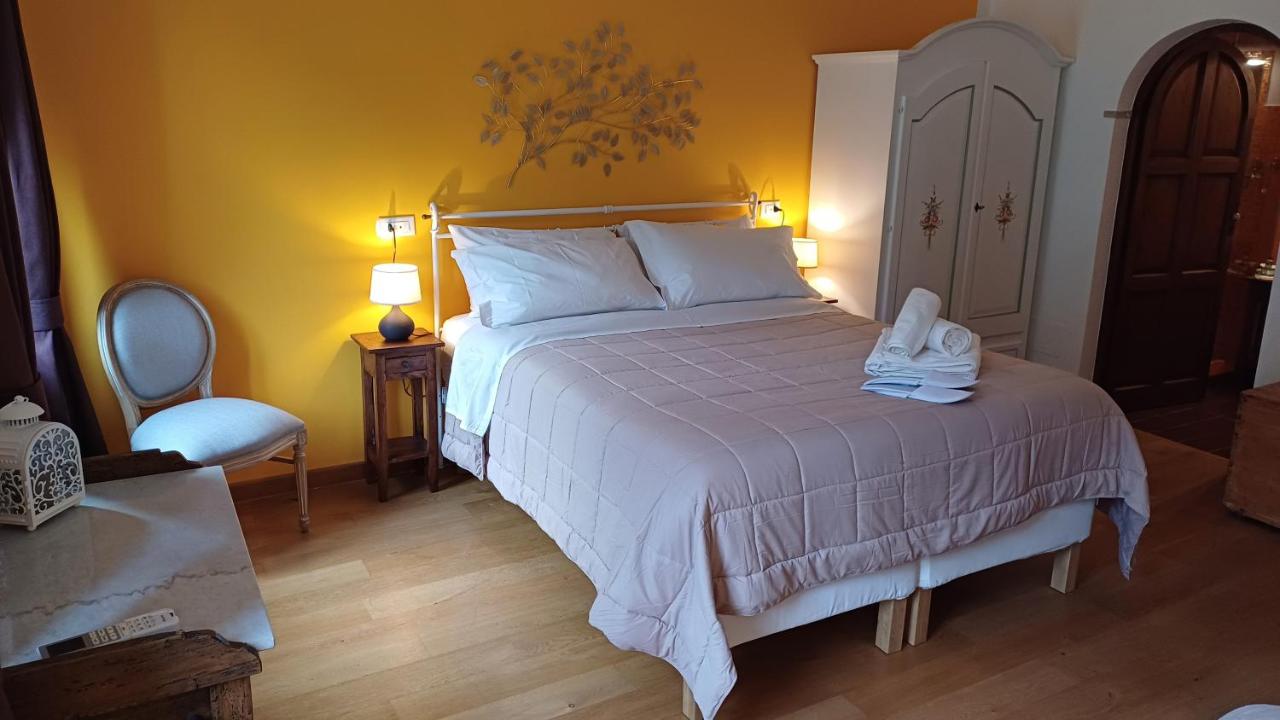 Deluxe Double Room with Extra Bed
