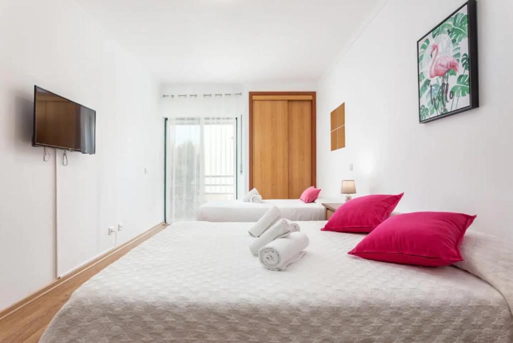 Triple Room with Shared Bathroom