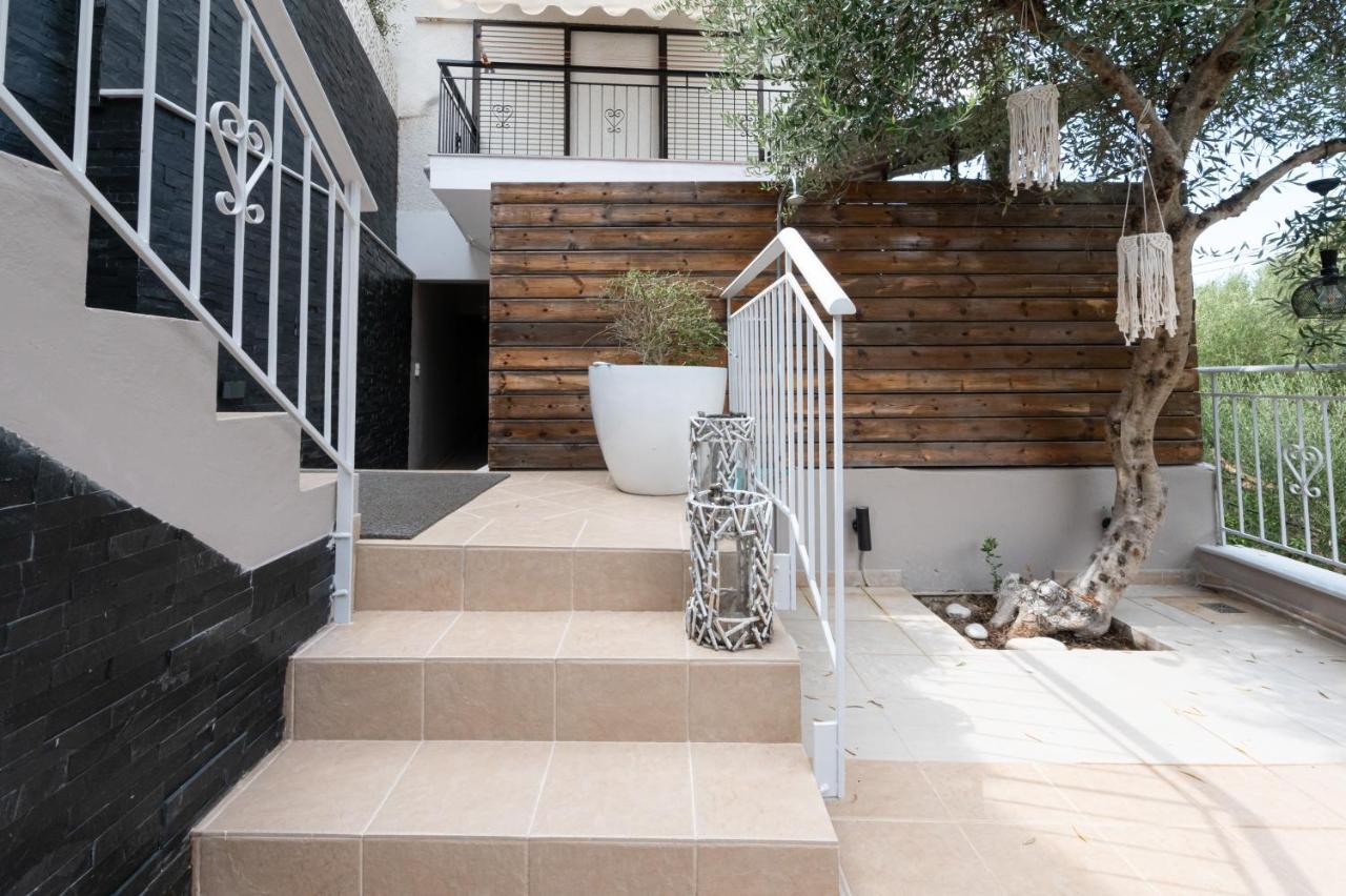 Sea Villa - B&B Akrogiáli