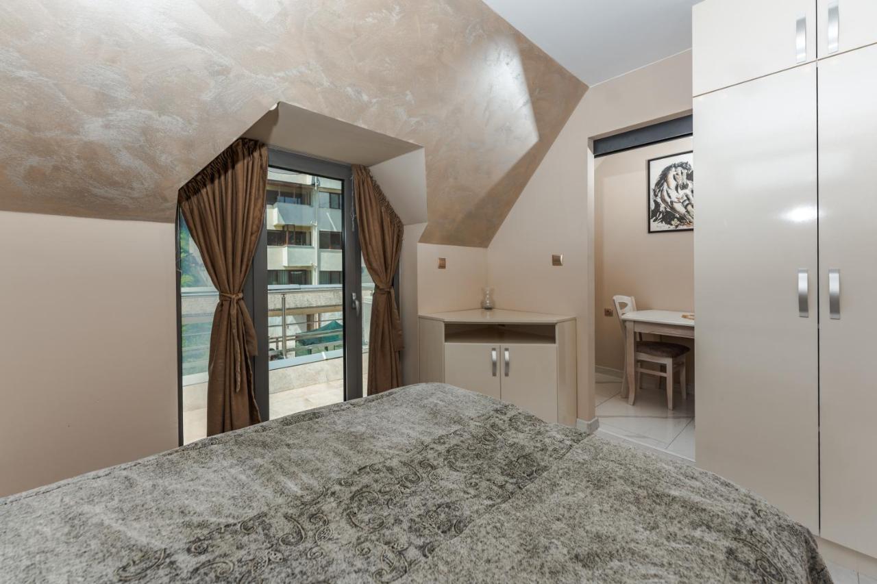 Two-Bedroom Apartment with Balcony