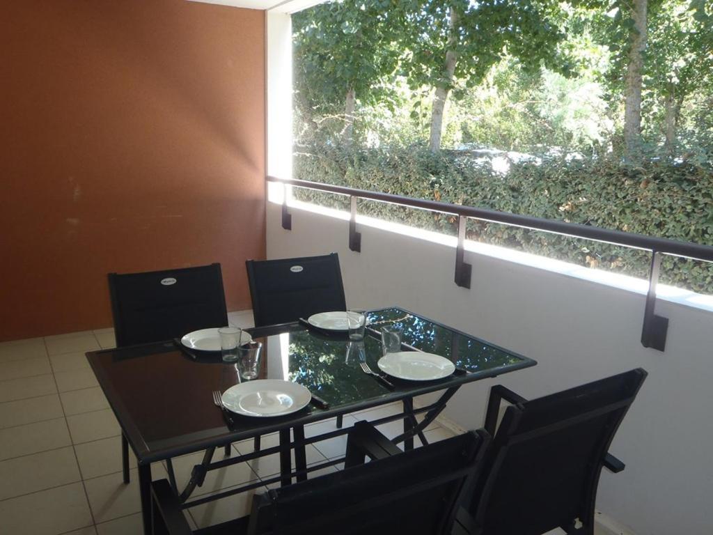 APPT 2 PIÈCES 33m2 + LOGGIA 11m2 REF4024 - B&B Le Castellas