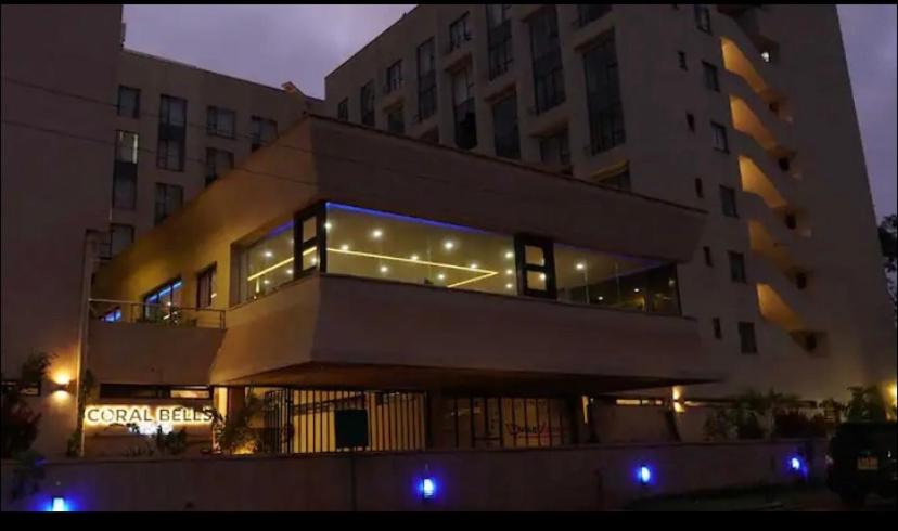 Njenga -One bedroom with swimming pool - B&B