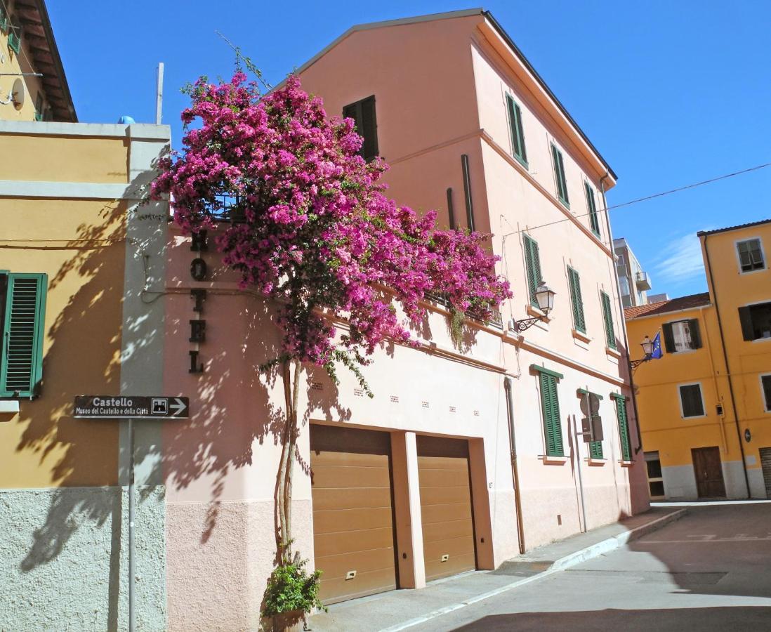 B&B Piombino - Albergo Italia - Bed and Breakfast Piombino