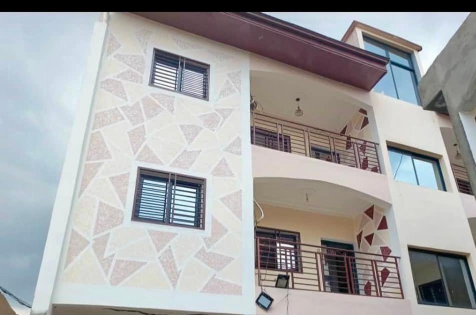 Hacienda Residence - Solar Energized - Ferienwohnung Yaoundé