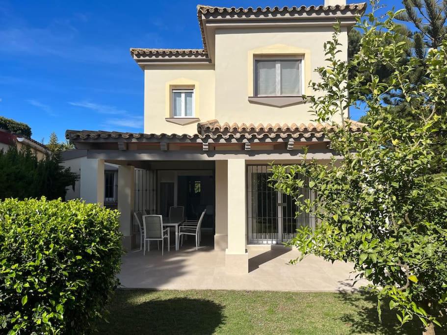 Beautiful Villa in best location - B&B