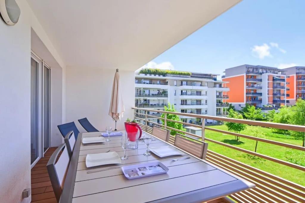 Beautiful apartment with terrace Annecy - Ferienwohnung
