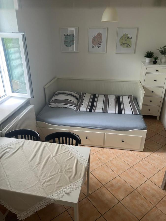 B&B Znojmo - Apartmán Papoušek - Bed and Breakfast Znojmo