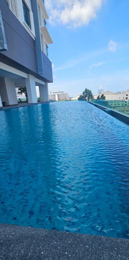3 bedrooms condor nearest Jonker Walk at Ong Kim Wee Residence - B&B Malacca
