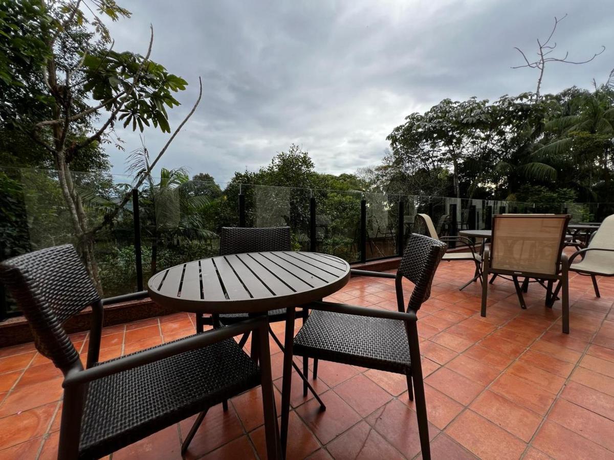 Suite - Vue sur Jardin