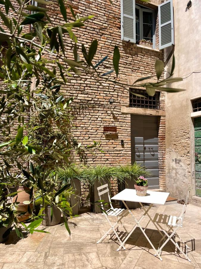 B&B Fano - Casa Valeria - Guest House Centro Storico - Bed and Breakfast Fano