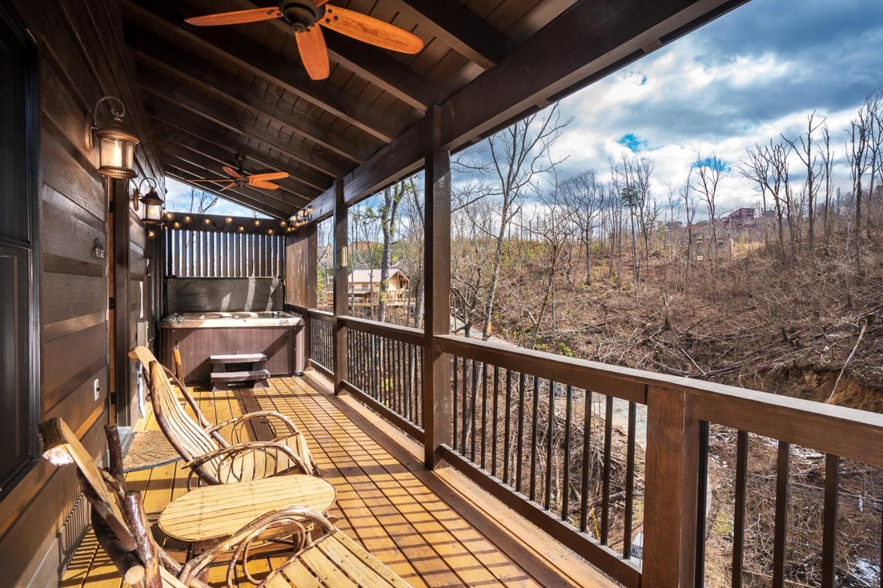 Black Bear Cabin by Stony Brook Cabins - Ferienwohnung Gatlinburg