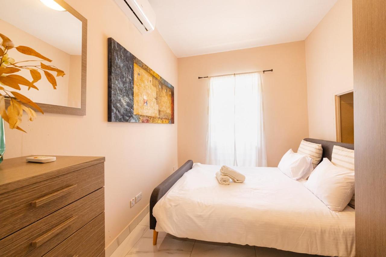 B&B Qormi - Happiness - Bed and Breakfast Qormi