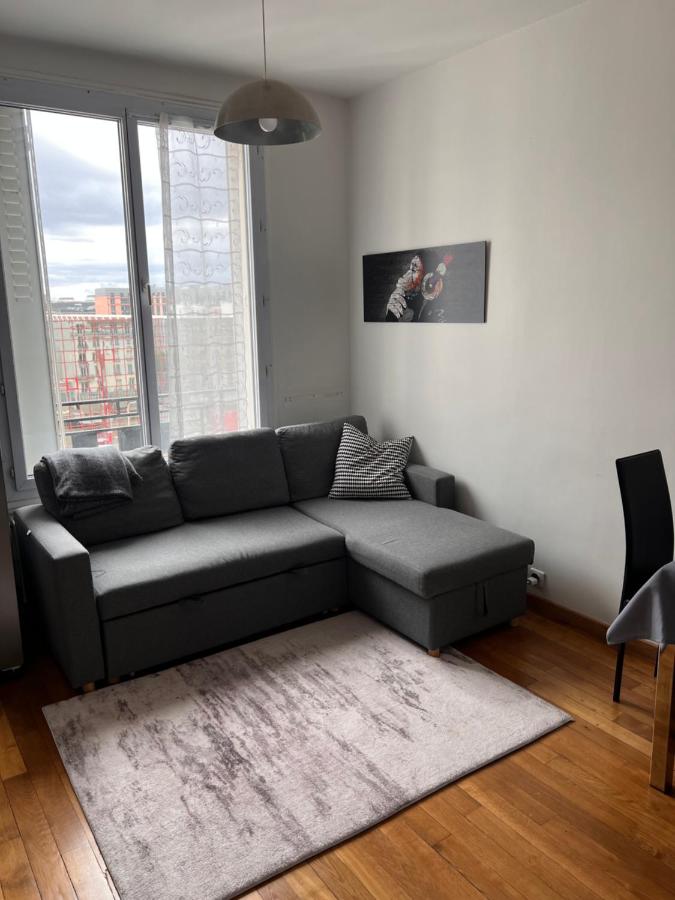 B&B Courbevoie - Jouny’s lovely 1 bedroom apartment, 38m2 fully furnished - Bed and Breakfast Courbevoie