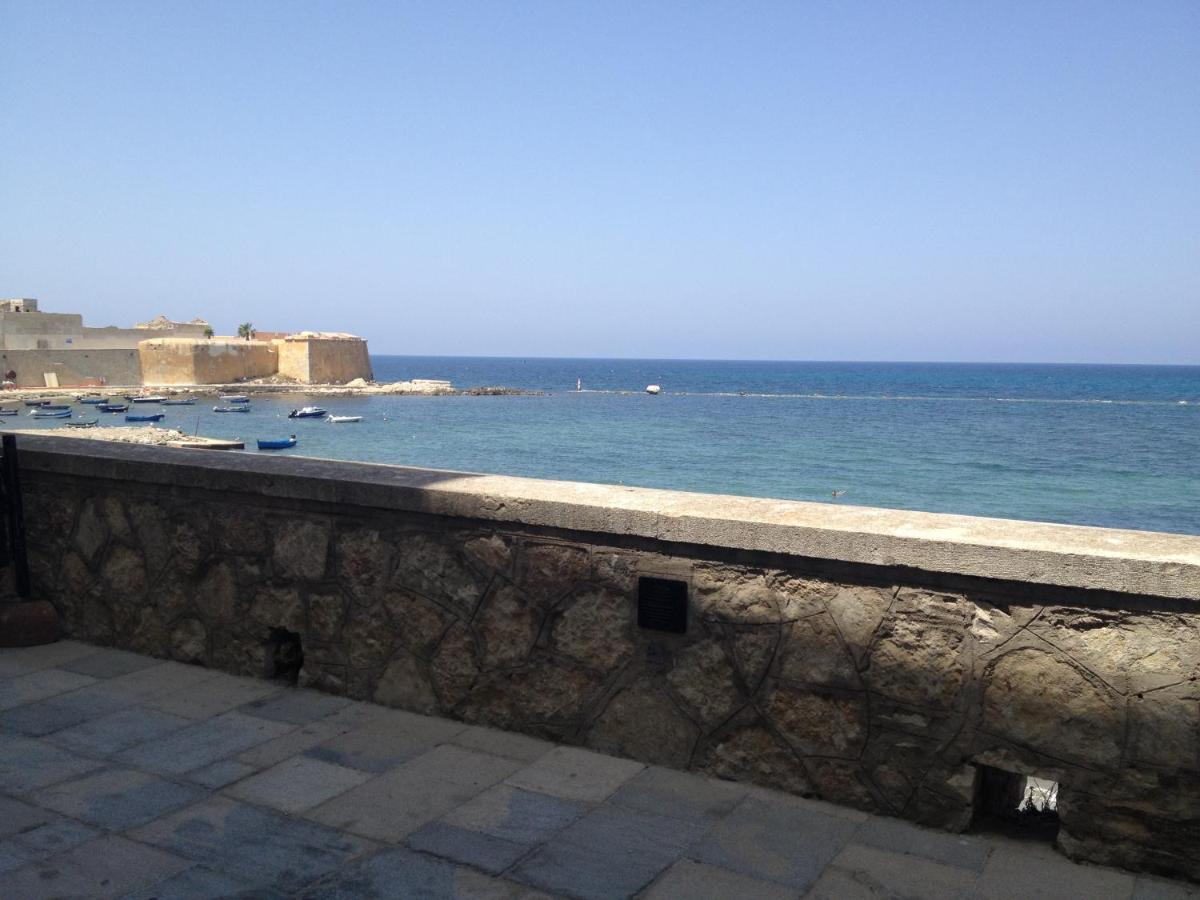 Lato Nord il Blu vista e accesso mare diretto - B&B