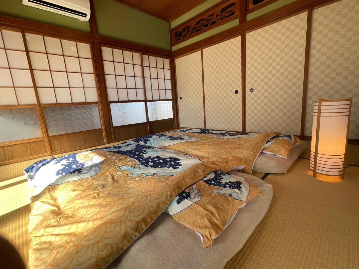 B&B Nishiwada - 農家古民家ねこざえもん奥屋敷 Nekozaemon-Gest house - Bed and Breakfast Nishiwada