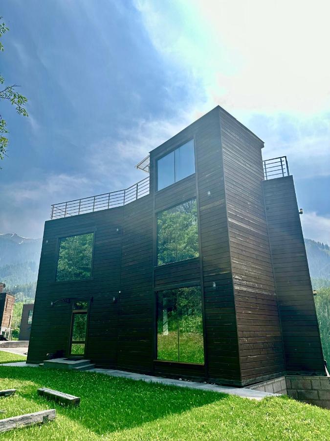 Eco Village - B&B Kamenskoye Plato