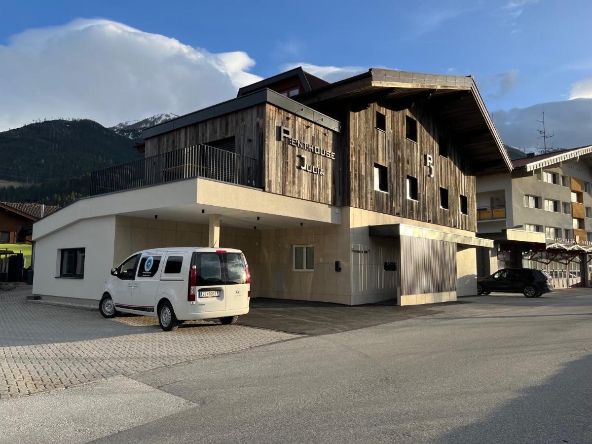 Penthouse Julia nähe Badesee mit Infrarotsauna -Zell am See Kaprun - B&B
