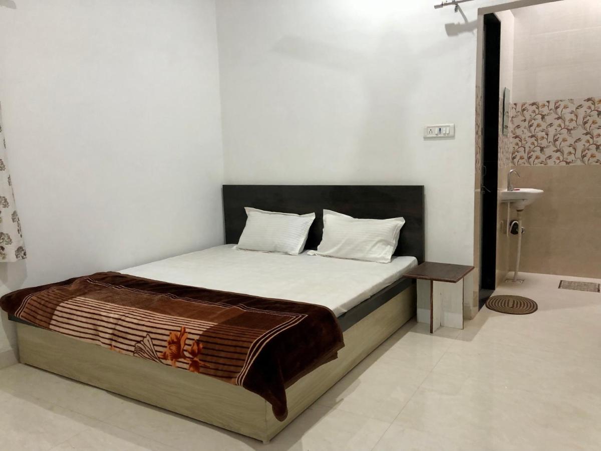 B&B Reengus - BHAI BHAI GUEST HOUSE - Bed and Breakfast Reengus