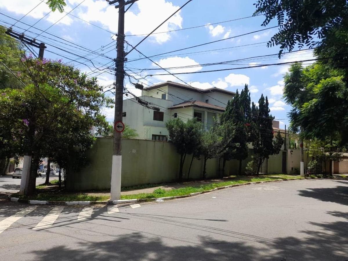 Mansão Adalgisa - Chambres d’hôtes Osasco