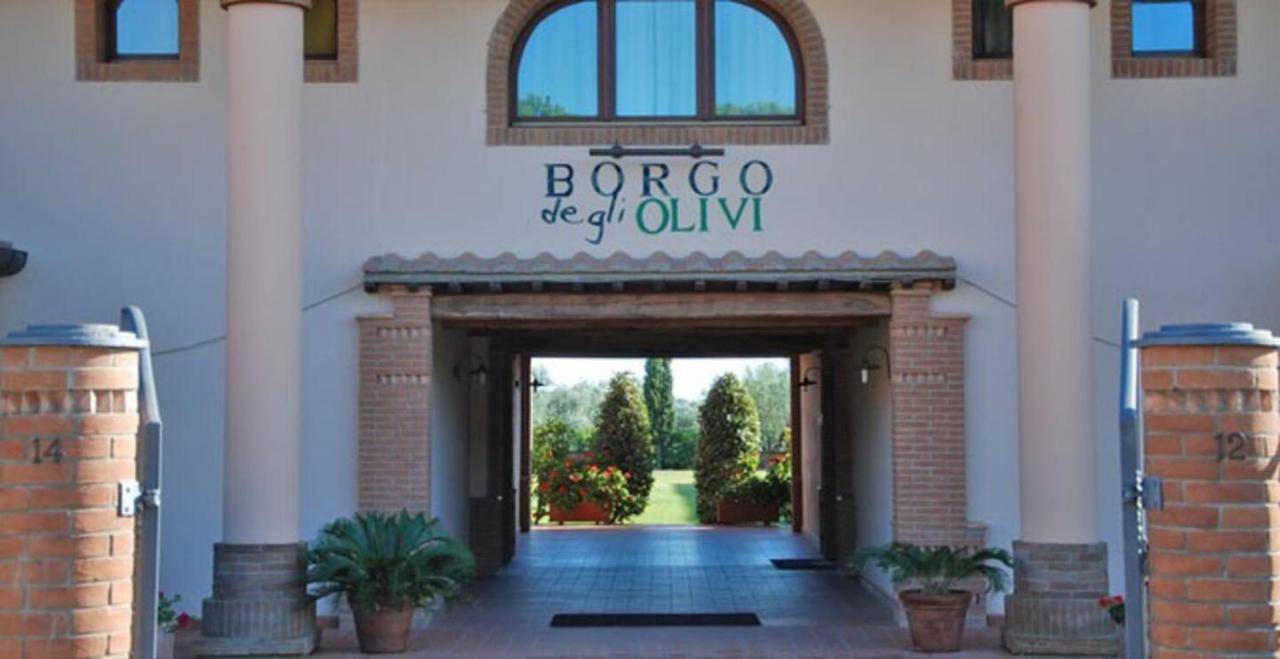 Residence Borgo Degli Olivi - B&B Ritirata