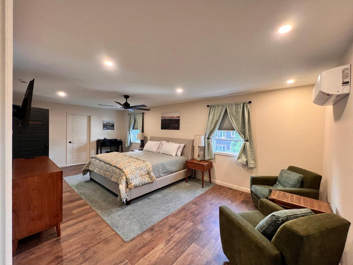 Superior King Room