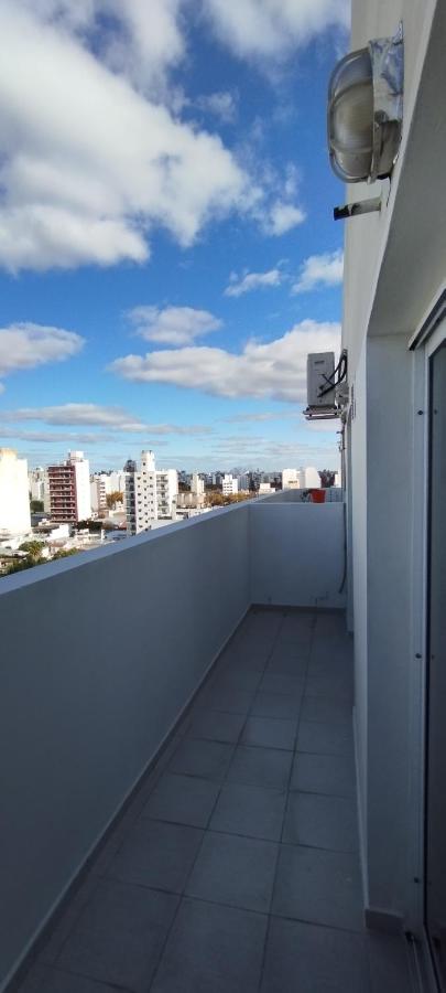 Departamento 2 Ambientes con cochera 40 y 6 - Ferienwohnung