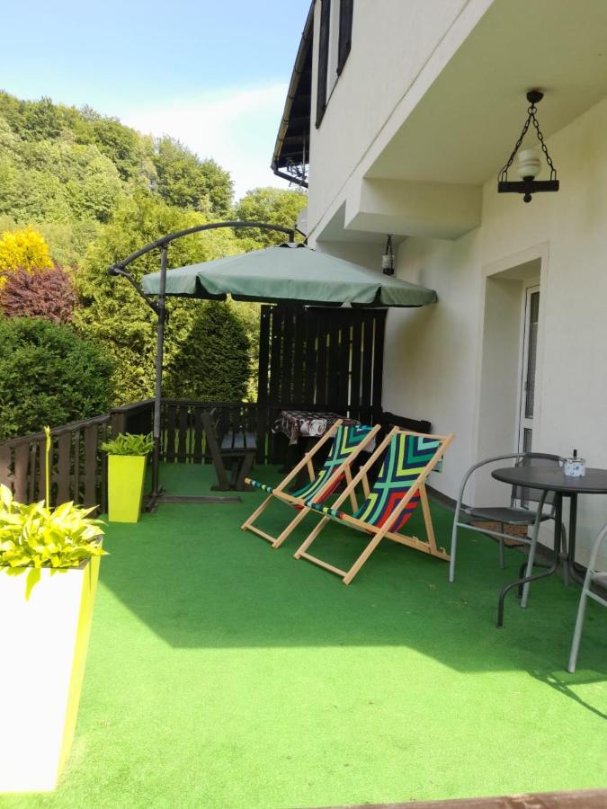 Apartament Bukowy z basenem - Chambres d'hôtes Szczyrk