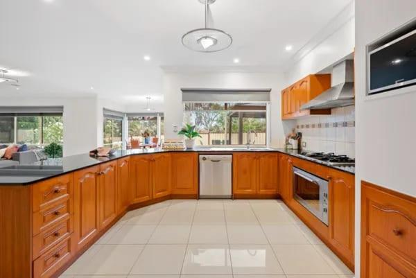 B&B Rowville - Mountain Haven - Bed and Breakfast Rowville