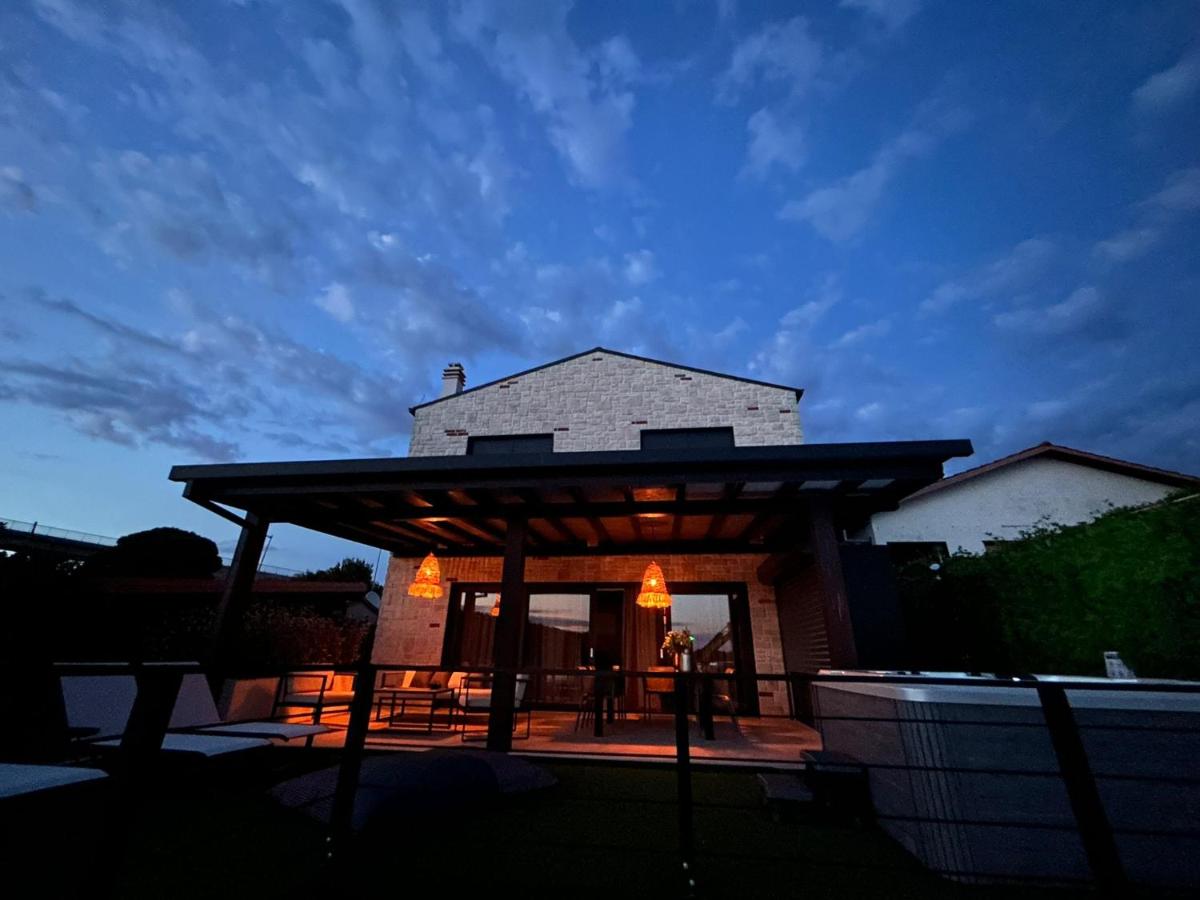 NEW Luxury Feel Good House by the Sea - Chambres d’hôtes