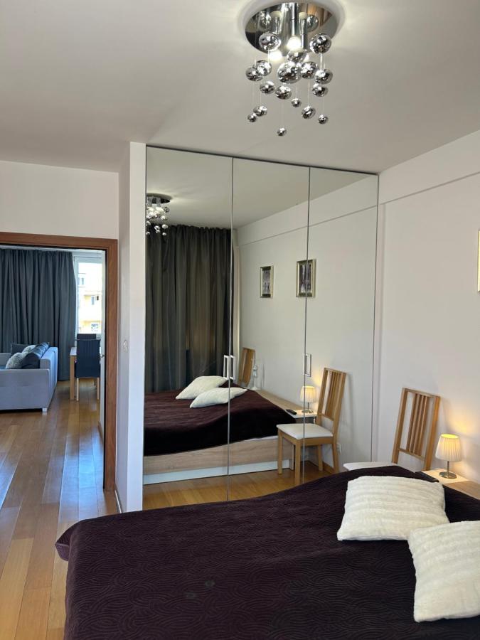 Apartament w Centrum Gdyni Świętojańska 4-8 - B&B