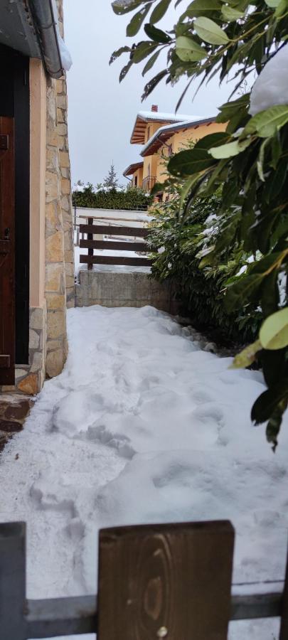 Villetta Le Rocche - Rocca di Cambio - B&B