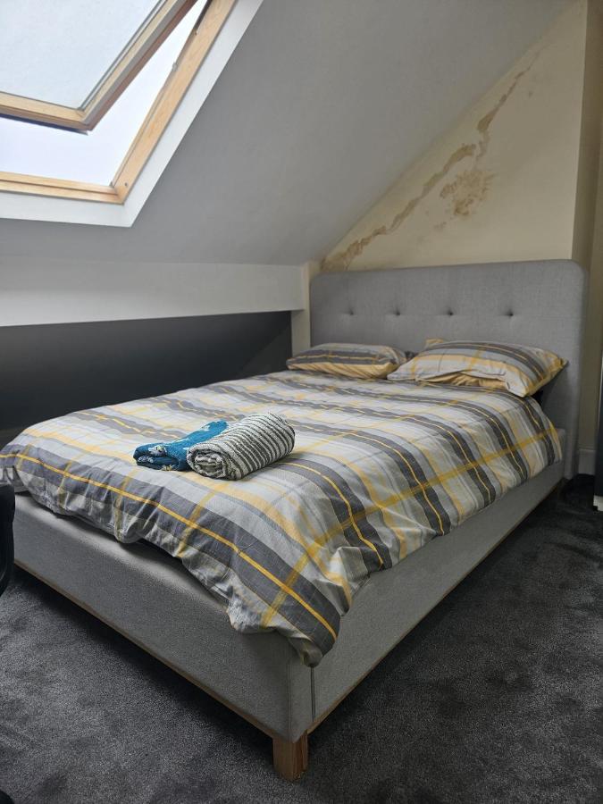 B&B Walsall - Cozy One-Bedroom with free Parking - Bed and Breakfast Walsall