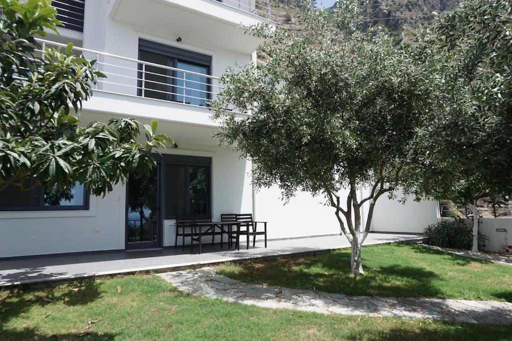 Endless View Villa - Verga Kalamata - Bed and Breakfast