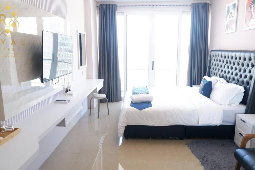 Nagoya Thamrin City Apartment Tower A By Royal Suites - Bed and Breakfast