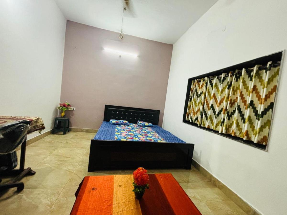 Shukla Guest House - B&B Durg