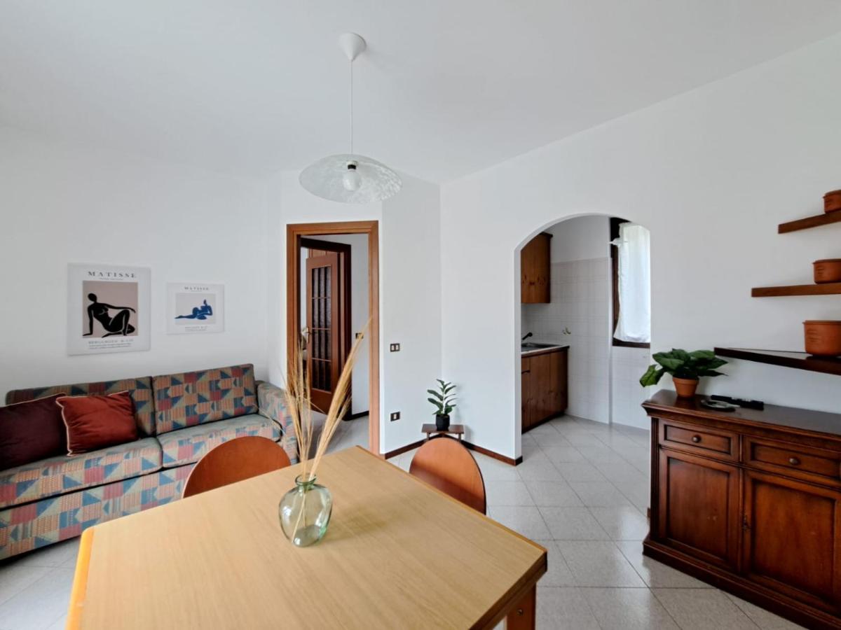 Casa Sofi by Quokka 360 - near Rezzonico Castle - Bed and Breakfast Rezzonico