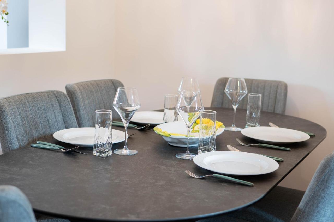 Apartments Leonel by Locap Group - Bed and Breakfast Piran